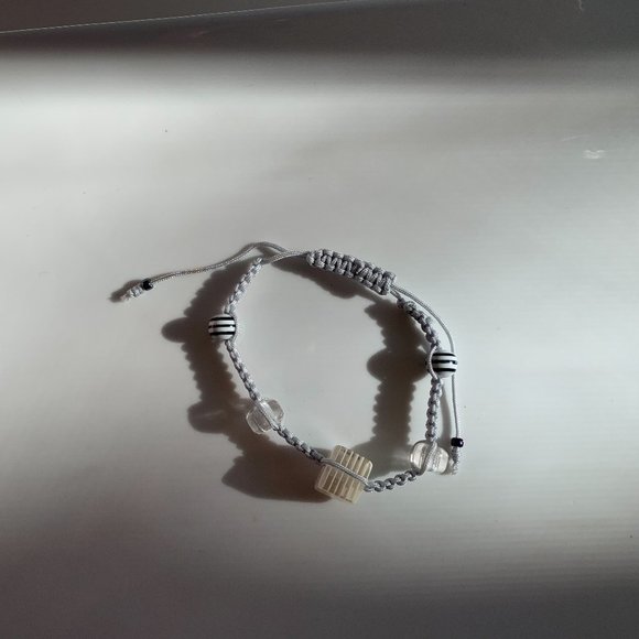 Swarovski Beaded Crochet Handmade Bracelet - Picture 2 of 6